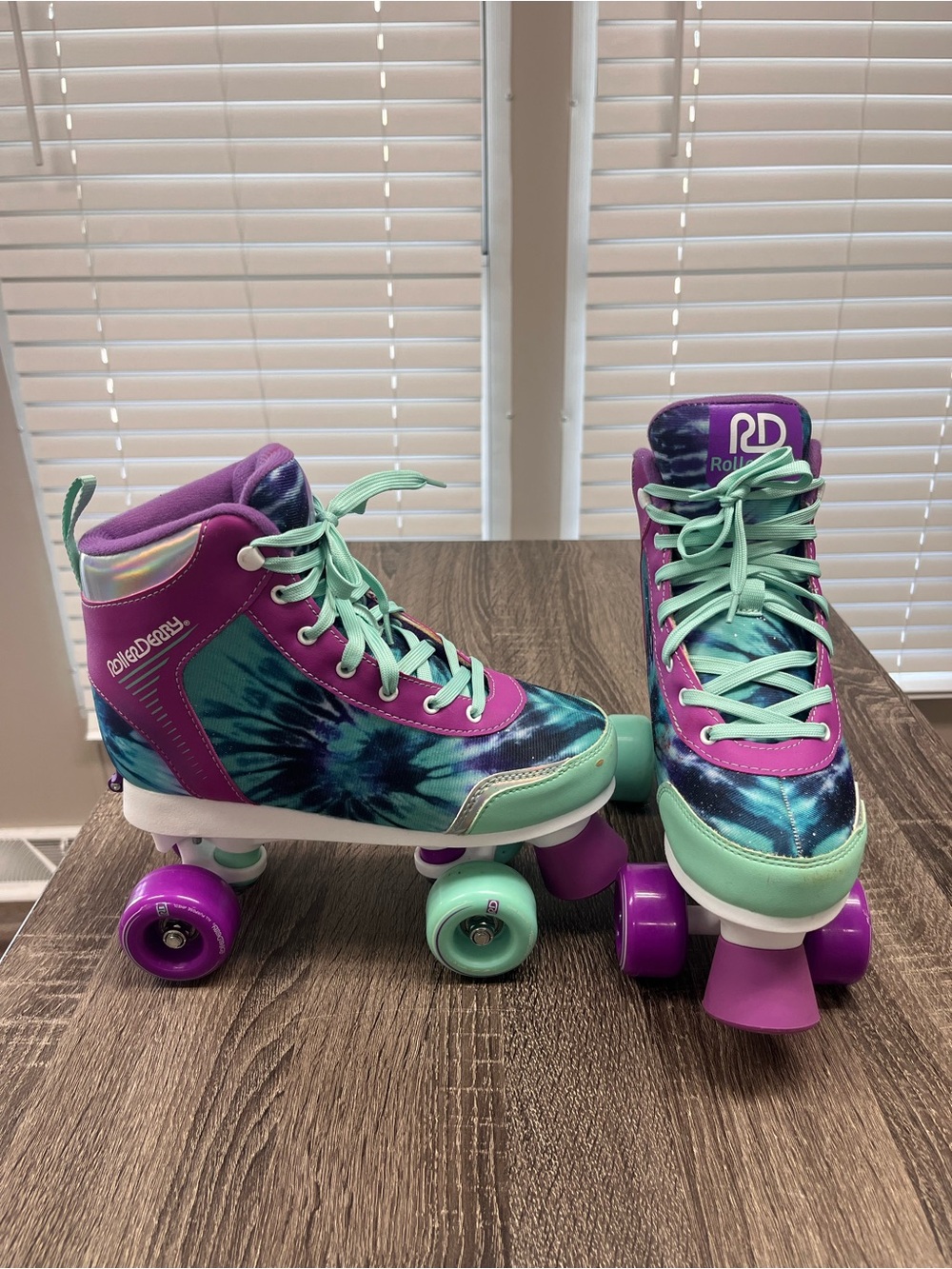 Roller Derby Kids Purple Teal Tie-Dye Quad Roller Skates Beginner Skate